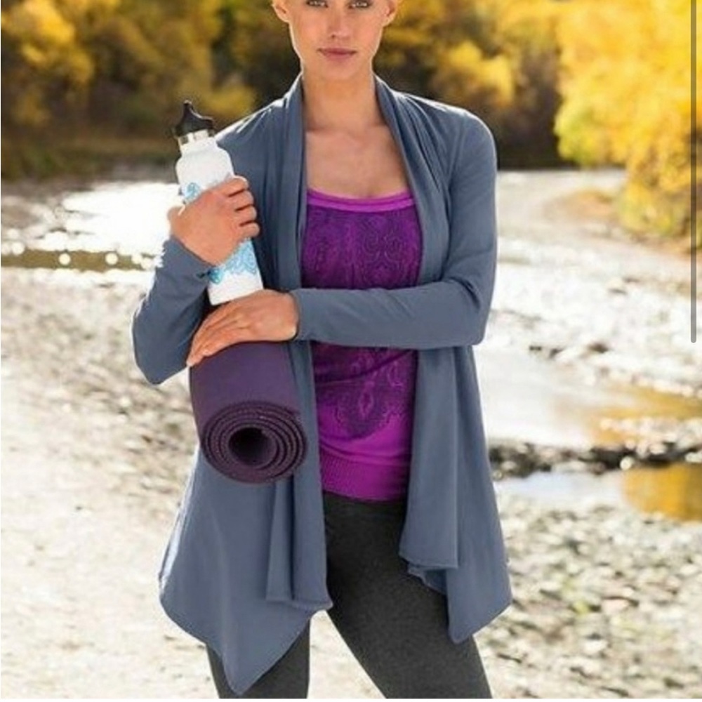 Athleta Agagra Wrap Top XS